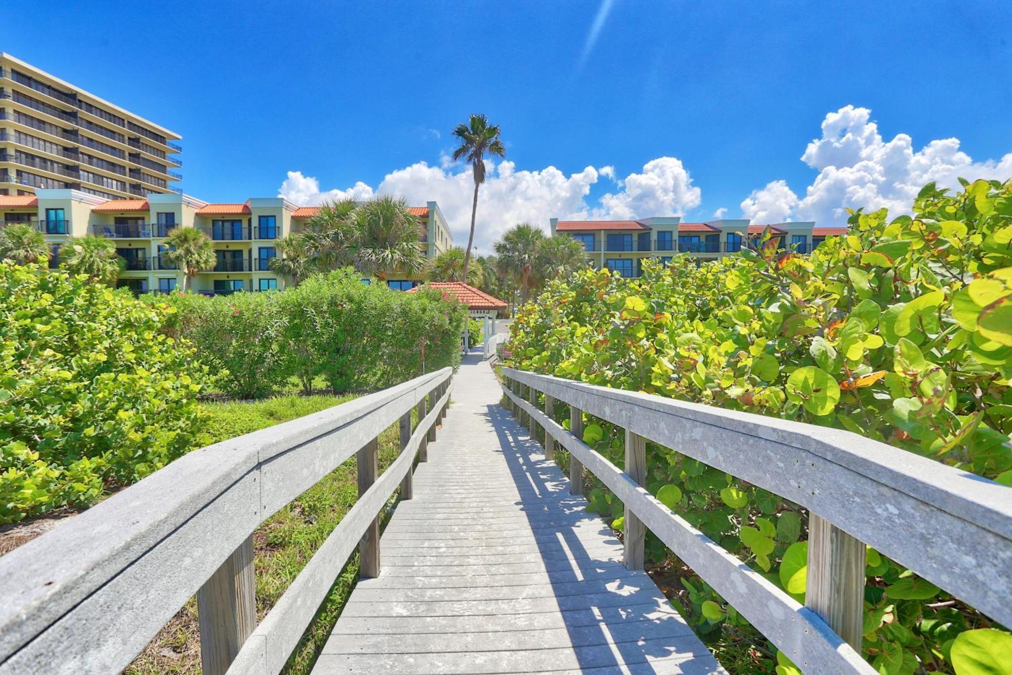 Land'S End 1-402 Bay Front - Premier Villa St. Pete Beach Exterior photo